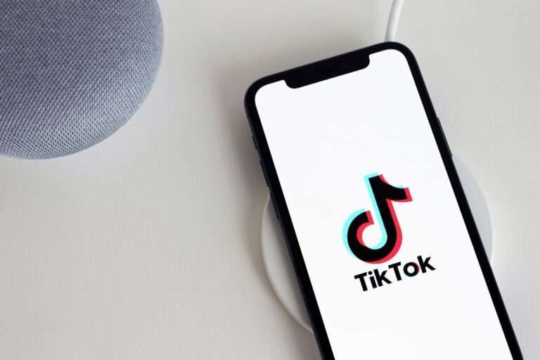 Exploring the Potential of TikTok Live Streams in Content Marketing